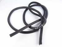 фото thumb №1, Mercedes v w638 прокладка кузовная правый перед