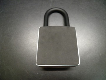 Kasetka na klucze z zamkiem szyfrowym i uchem Masterlock 5406EURD