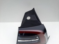 фото thumb №4, Tesla модель 3 лампа права зад задня зчеплення гарна