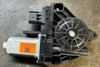 фото thumb №1, Jeep grand cherokee wk2 моторчик подъёма стекло правый перед