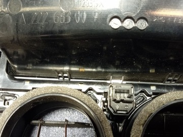 фото thumb №5, Mercedes s w222 решётки воздуховод туннеля 2226830091
