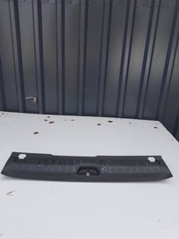 фото thumb №1, Защита поперечина багажника задняя peugeot 2008 i оригинальный номер 9677570777