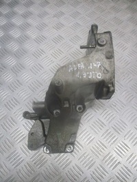 фото thumb №1, Кронштейн кронштейн насоса впрыска alfa romeo 147 1.9