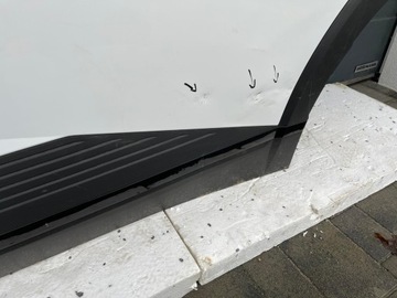 фото thumb №8, Двері лівий зад задні ліві hyundai ioniq v 5