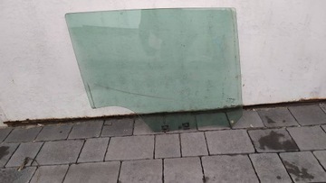 фото thumb №1, Renault clio iv скло двері правий зад 2012r