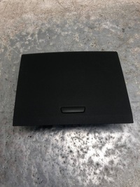 фото thumb №1, Бардачок консолі vw caddy 2k5857922b