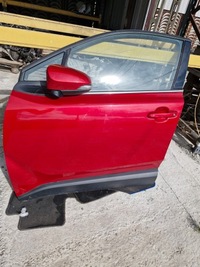 фото thumb №1, Toyota ch-r дверь левая передние 3u5