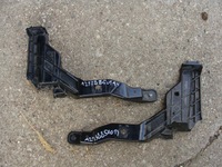 фото thumb №1, Ползун бампера зад p/l mercedes w213 a2138850114