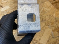 Купити Кронштейн кронштейн радіатор mercedes e-klasa w238 a2385010000, фото thumb