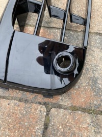 Bmw x1 f48 решётка бампера правая передняя pdc Недорого, фото thumb