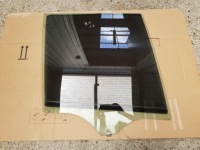 фото thumb №1, Скло бічна двері права задня bmw e53 x5