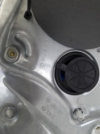 фото thumb №4, Подъемник стекло правый задняя 1j4839756c vw bora