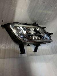 фото thumb №1, Противотуманная фара правый перед opel astra j iv 13293619