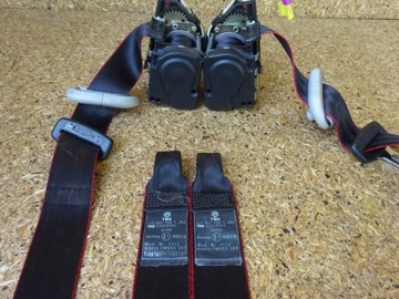 фото thumb №8, Golf iv gti 3d 25th anniversary ремни безопасности комплект красный pas