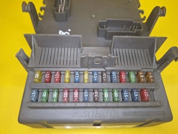 фото thumb №5, Коробка запобіжників 8200004201e renault laguna ii nr138