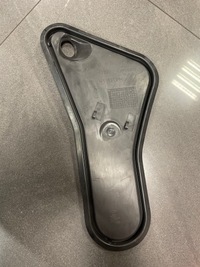 фото thumb №1, Audi q3 8u lift заглушка дверь задняя левый 18r