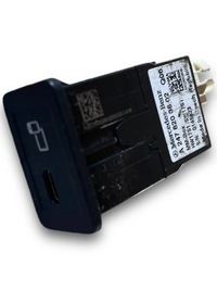 фото thumb №1, Mercedes w247 разъём port usb 2478203802 m