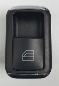 фото thumb №1, Кнопка скло mercedes w204 a2048700451