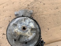 фото thumb №5, Кронштейн подушка двигуна w202 2.2 cdi 2102400617