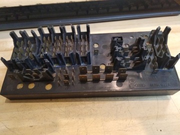 фото thumb №6, Касета коробка корпус запобіжникова vw443941822a