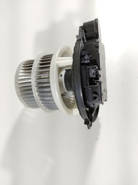 фото thumb №8, Lexus is300h 13r вентилятор воздуходувка обдув uk