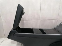 фото thumb №6, Консоль standardowa tesla модель 3 1755503-00-a консоль середня-