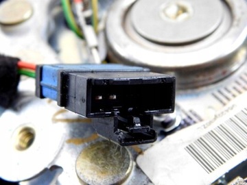 фото thumb №9, R/20 peugeot 406 fl подушка air bag водія /2