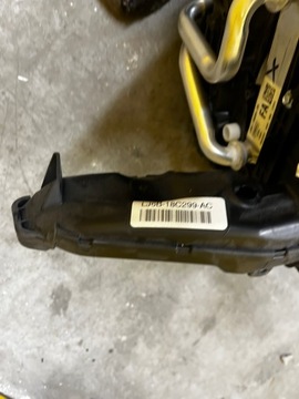 фото thumb №13, Отопитель воздуходувка кондиционера ford втулка стабилизатора mk4 1.5 ecoboost