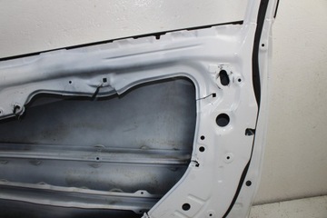 фото thumb №9, Mazda 2 de двері праві перед 3d