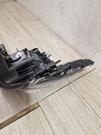 фото thumb №12, Toyota corolla e21 передня лампа права правий перед europa 81110-02s70