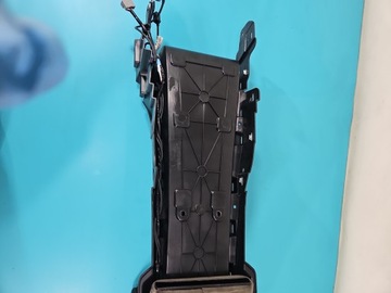 фото thumb №13, Підлокітник тунель tesla модель s 1004815-07-b 1004815-07