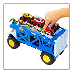HOT WHEELS MONSTER TRUCK TRANSPORTER RINO RIG
