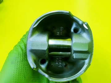 фото thumb №8, Поршень шкворень a6 c7 a7 c7 q7 a8 d4 q5 3.0 tdi 065df 174+ 83l110