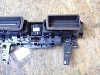 фото thumb №8, Решітка повітропровід середня манометр vw passat b8 sedan 16 2.0 dsg eu 3g1857083