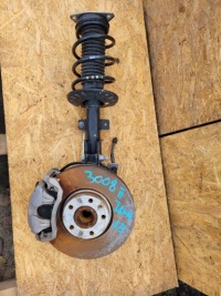 фото thumb №1, Поворотный кулак левая peugeot 3008 5008 ii lift 1.5 1.2