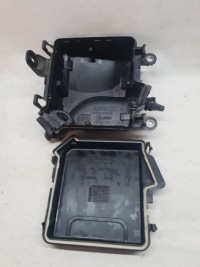 фото thumb №5, Renault zoe 12-18 корпус блок запобіжників 284b03998r 284b81518r