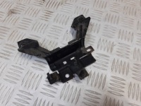 фото thumb №3, Ford fiesta mk7 кронштейн замка капот