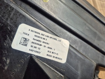 фото thumb №9, Tesla модель s 12- перед сторона ліва лампа передня