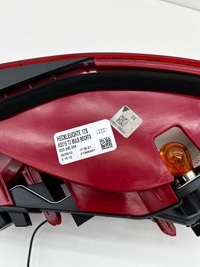 фото thumb №7, Audi q3 8u задняя правая лампа w крышка 8u0945094