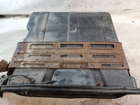 фото thumb №10, Бардачок кабіни правий нижній оригінальний номер 504008525 iveco stralis 450 e5 07r