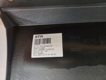 фото thumb №6, Ferrari f8 tributo superfast праві поріг накладка r