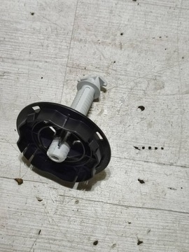 фото thumb №6, Opel corsa f 2022 кріплення колеса запасного гвинт
