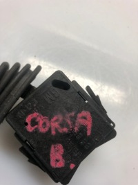 фото thumb №4, Переключатель рычаг opel corsa