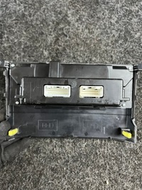 фото thumb №9, Toyota corolla verso ii панель управление обдув 559000f030