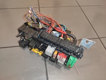 фото thumb №1, Mercedes c-klasa w204 коробка предохранителей модуль sam a2049000902 bdb