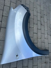 фото thumb №1, Крила правий dacia sandero ii stepway