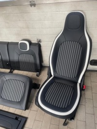 фото thumb №5, Сиденья заднее сиденье обшивки салон renault twingo iii lift состояние jak nowe