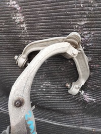 фото thumb №7, Поворотный кулак правая bmw x6m x5m 4.4 e71 e70 амортизатор приводной вал рычаги