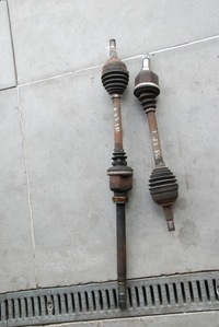 фото thumb №1, Приводной вал l / p перед citroen ds5 2.0 hdi