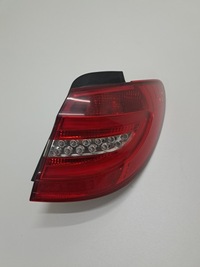 фото thumb №1, Mercedes b klasa w246 лампа права задня a2468200664